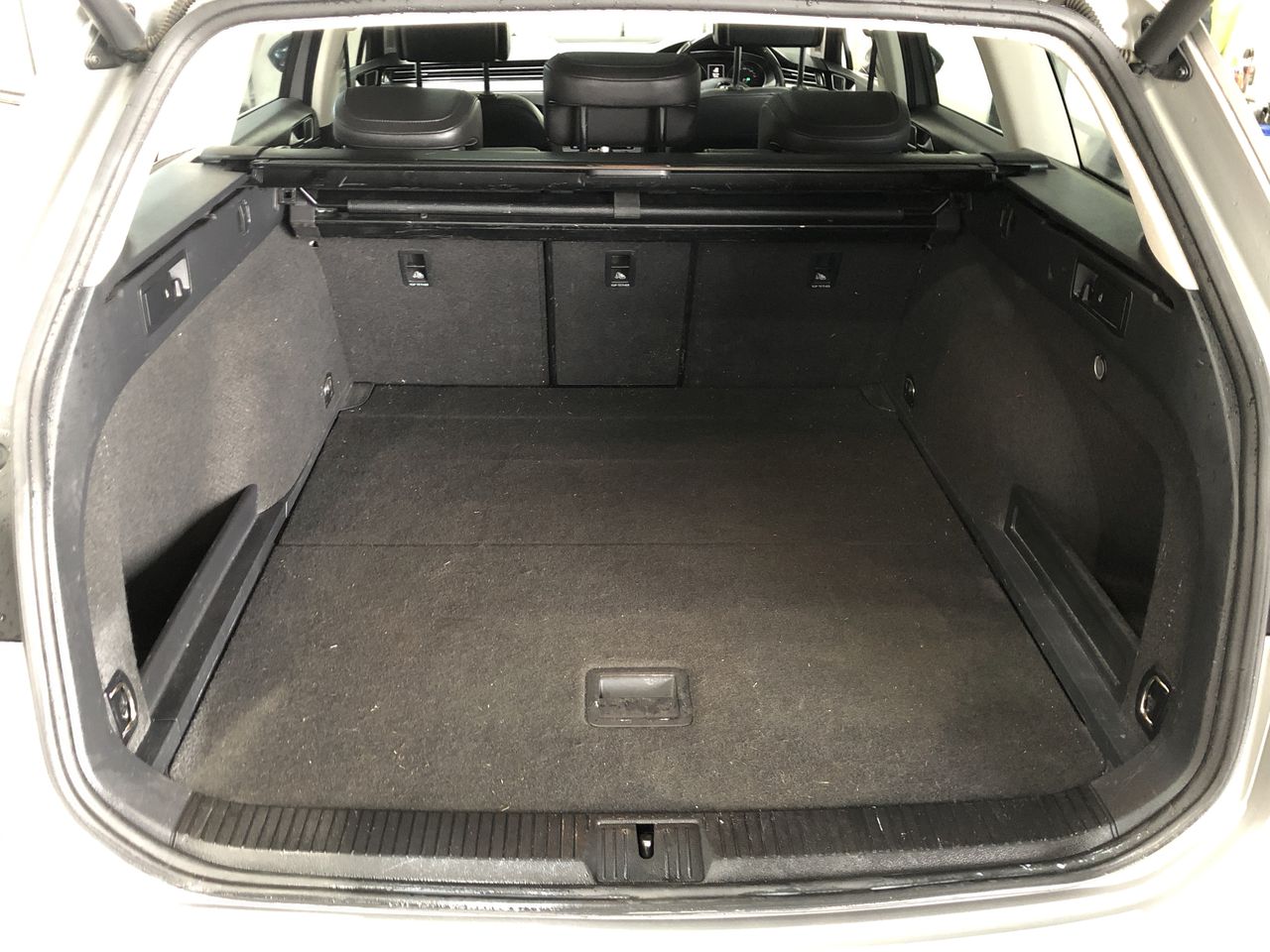 18ct Yellow Gold 0.98ct Diamond Ring