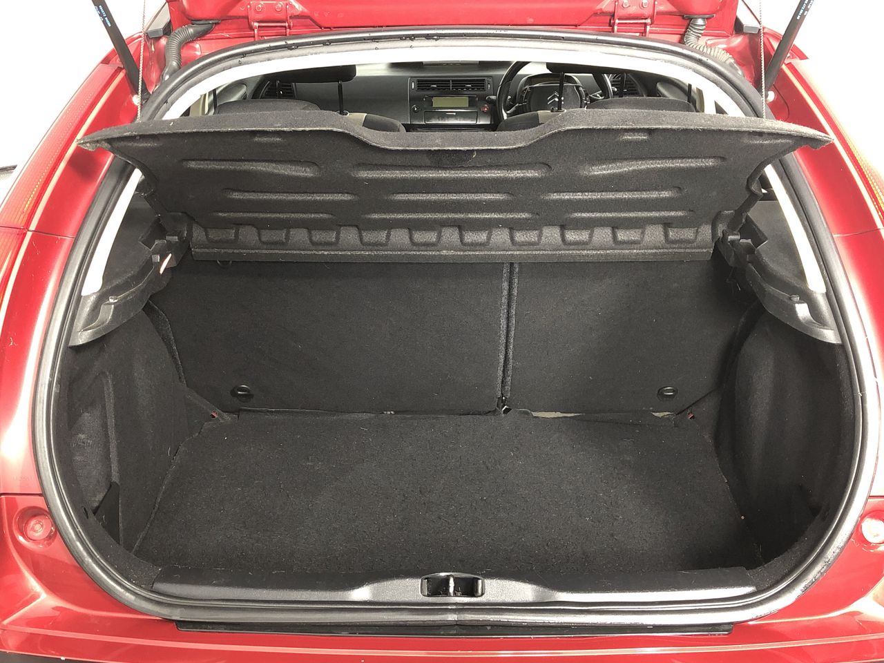 END OF LEASE AUCTION: 10" portable carplay