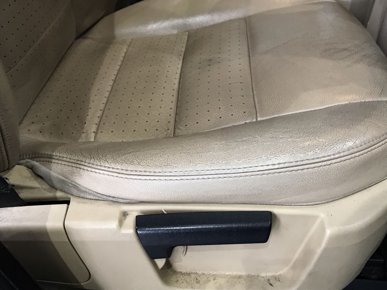 NED KELLY UNIQUE BOXED SET OF 1 GOLD INGOT & PISTOL - FINISHED IN 24K GOLD