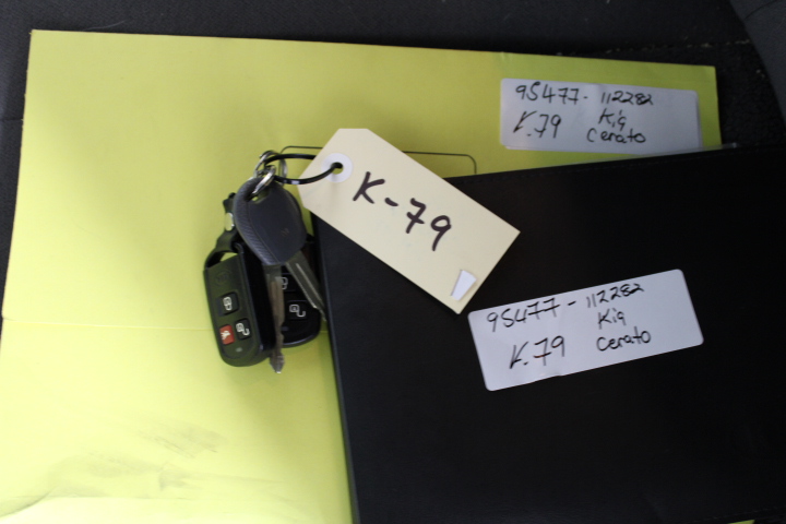 9-10mm Grade AB White Pearl Bracelet.