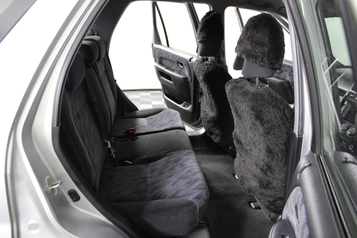 6mm Labradorite & Baroque Pearl Dangling Earrings.