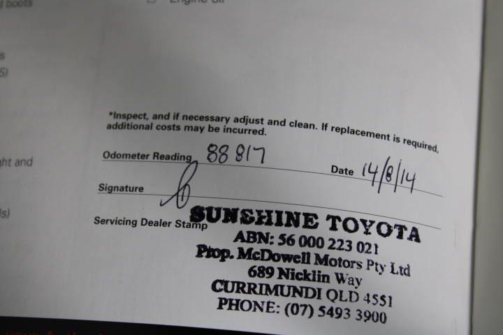 7-8mm White Pearl & White Baroque Pearl Glam Pendant.