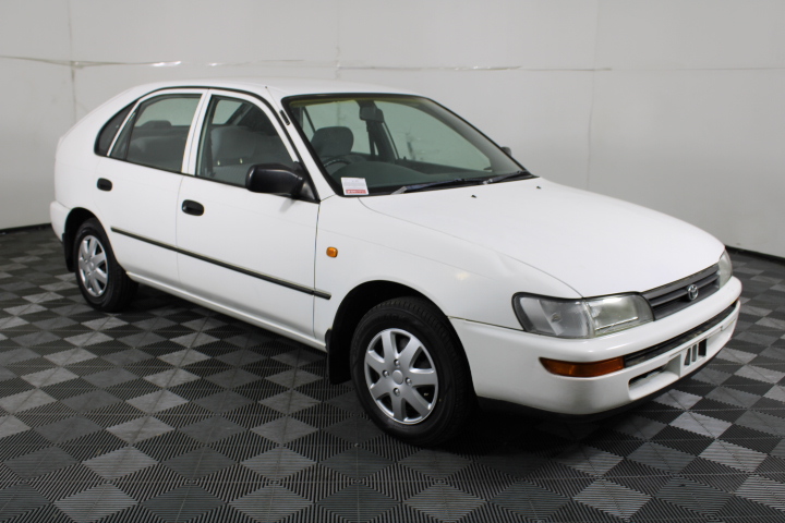 10 x 12mm Baroque Pearl & Rhinestone Silver Plated Drop Earrings