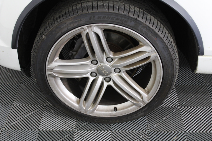 9K WHITE GOLD 2.00ct F VS LAB DIAMOND RADIANT NECKLACE 40-45cm