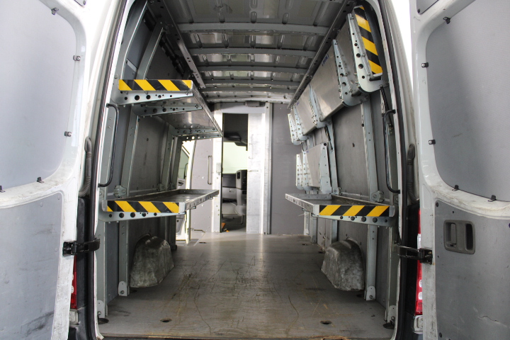 9K YELLOW GOLD 2.00ct F VS LAB DIAMOND PEAR 3 CLAW RING