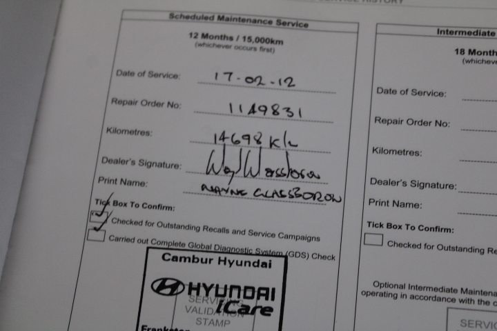 APPLE MacBook Pro (A 1502) (EMC 2678) Laptop i5-4258U 8GBRAM 256GB Silver