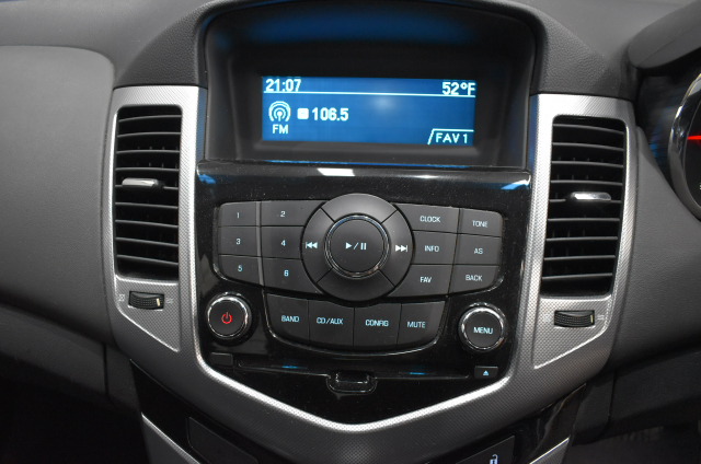 Cisco TelePresence MX300 G2 TTC60-19 Video Conferencing System Screen