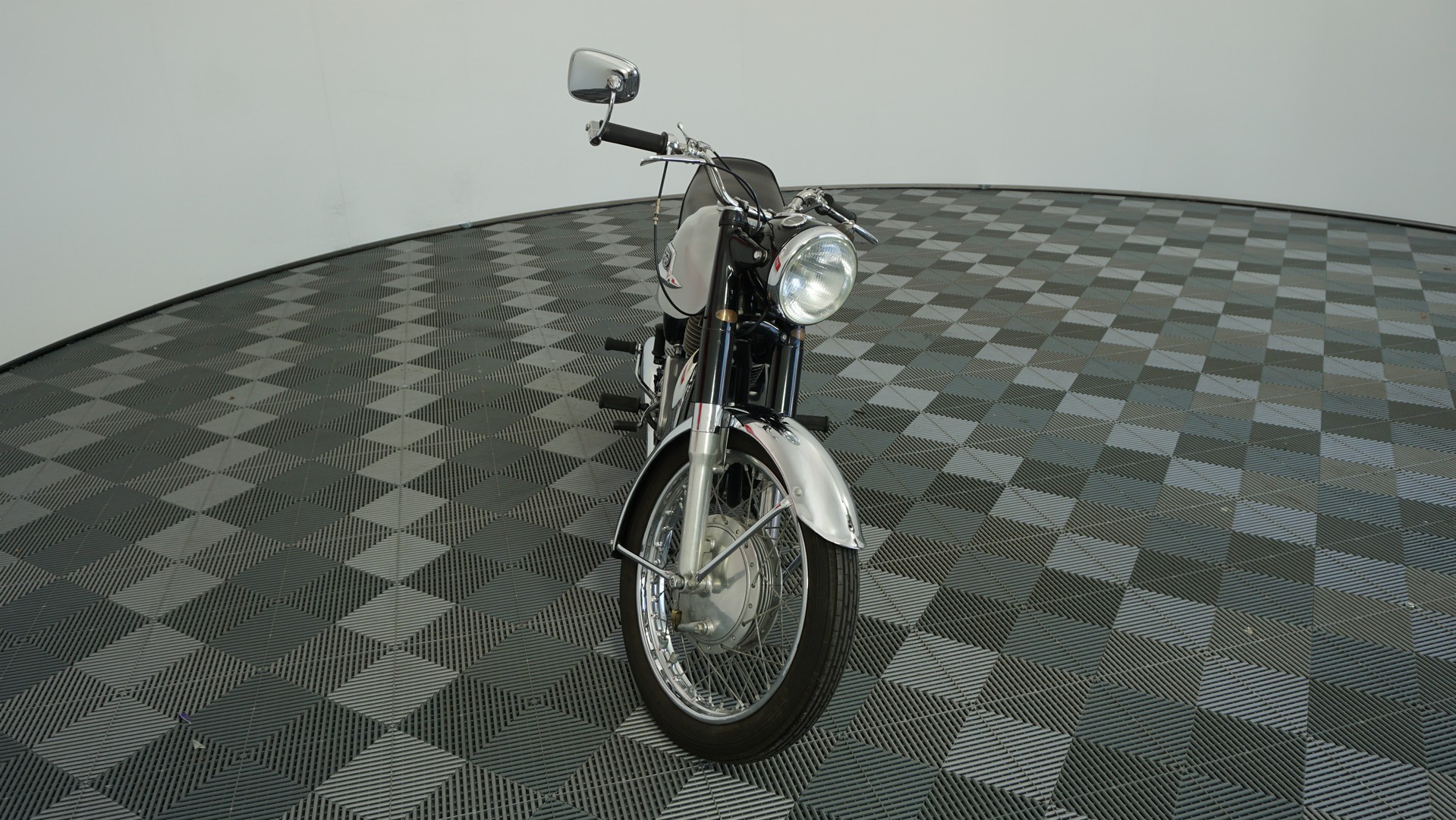 Lindeman's Bin 45 Cabernet Sauvignon (6x 750mL), SEA.