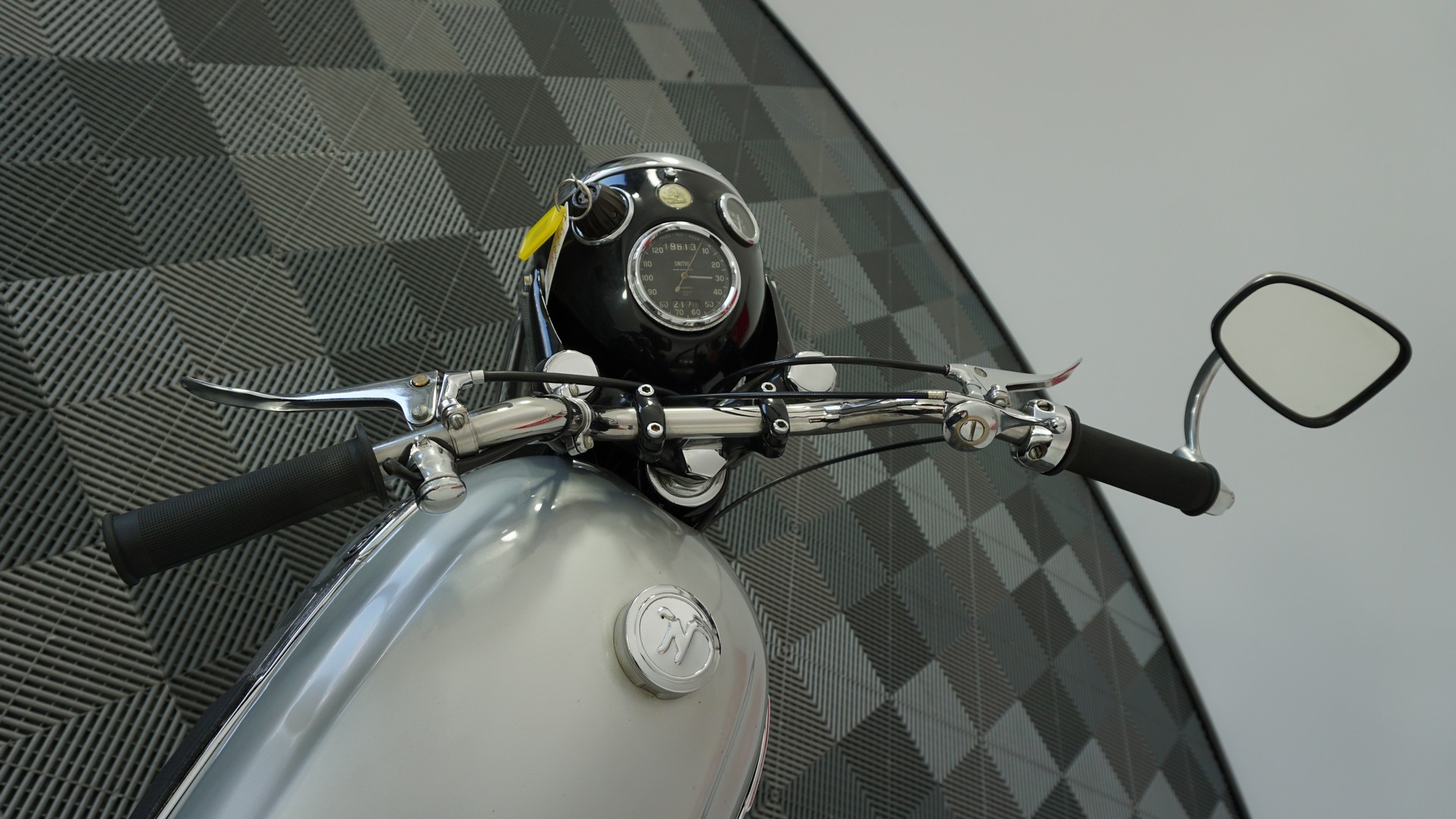 Magic Box Cabernet Sauvignon 2019 (6x 750mL) SEA