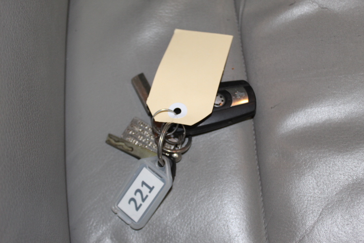 Secret Stone Sauvignon Blanc (6x 750mL)