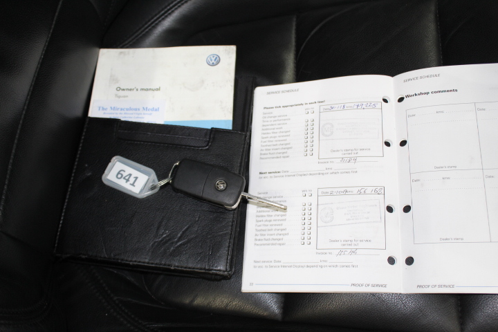 BULK, Collection, Aust Pre decimal, 300 x 1 Penny Roos, mixed GVI and QEII