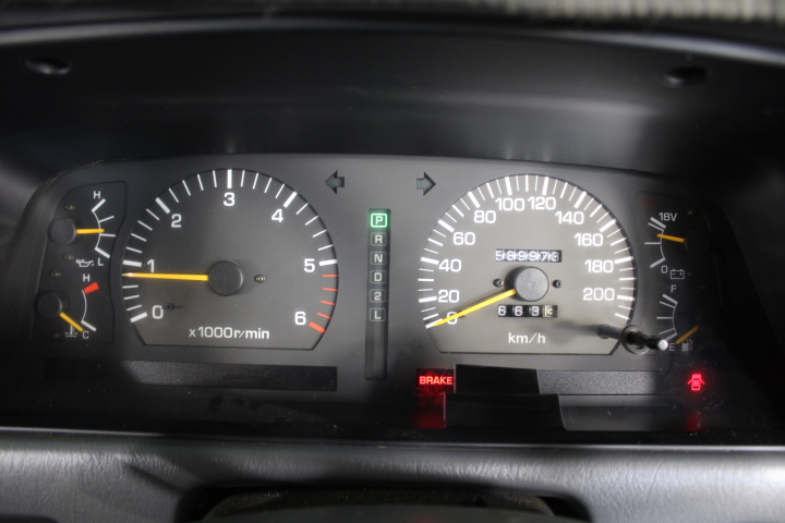 2025 Slide on X2 Camper - Black (Unused)