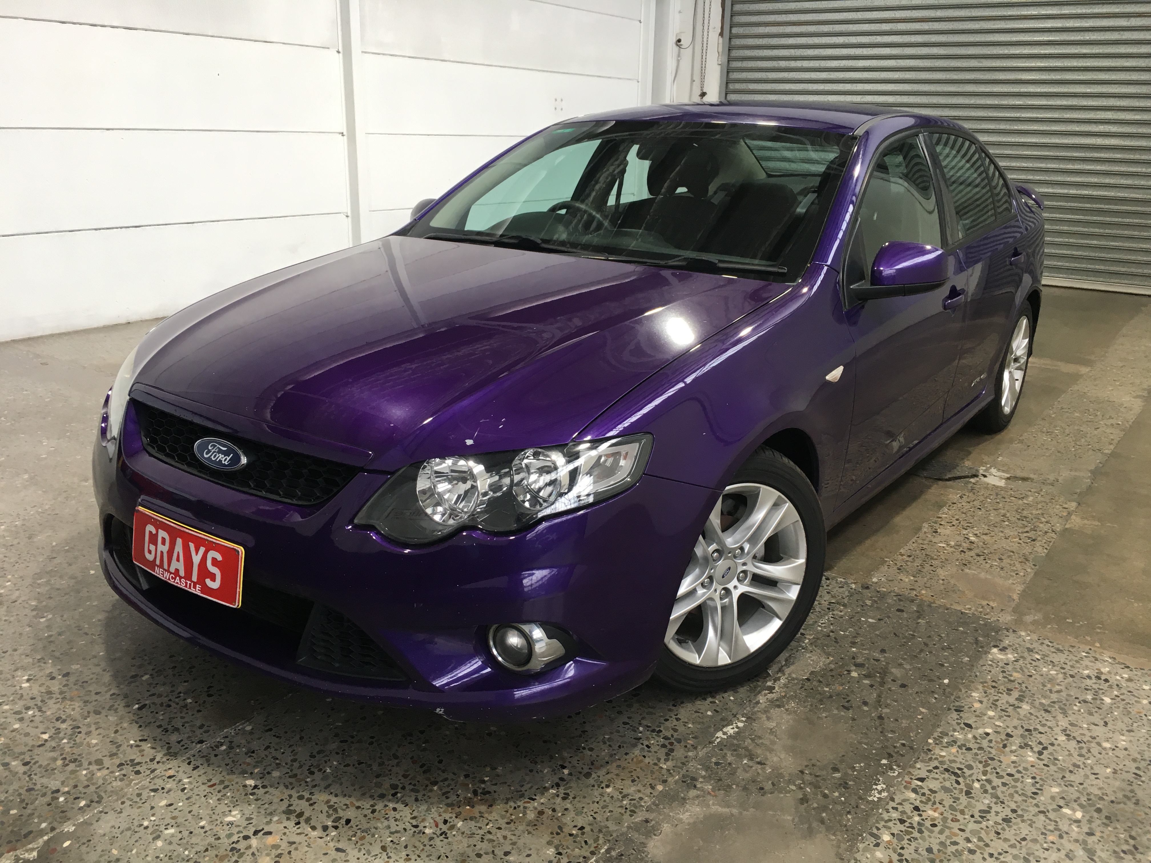 2025 Dual Axle Food Trailer 450 - Black (Unused)