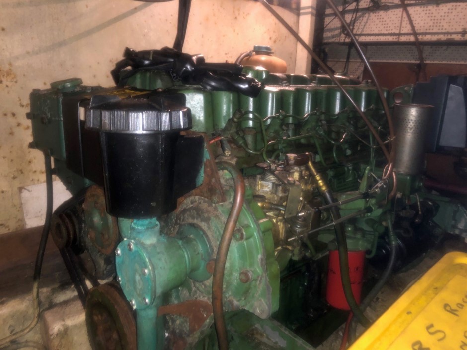 New in Box C & H Sunny Shower Head 200mm, Matte Black - Qty 2