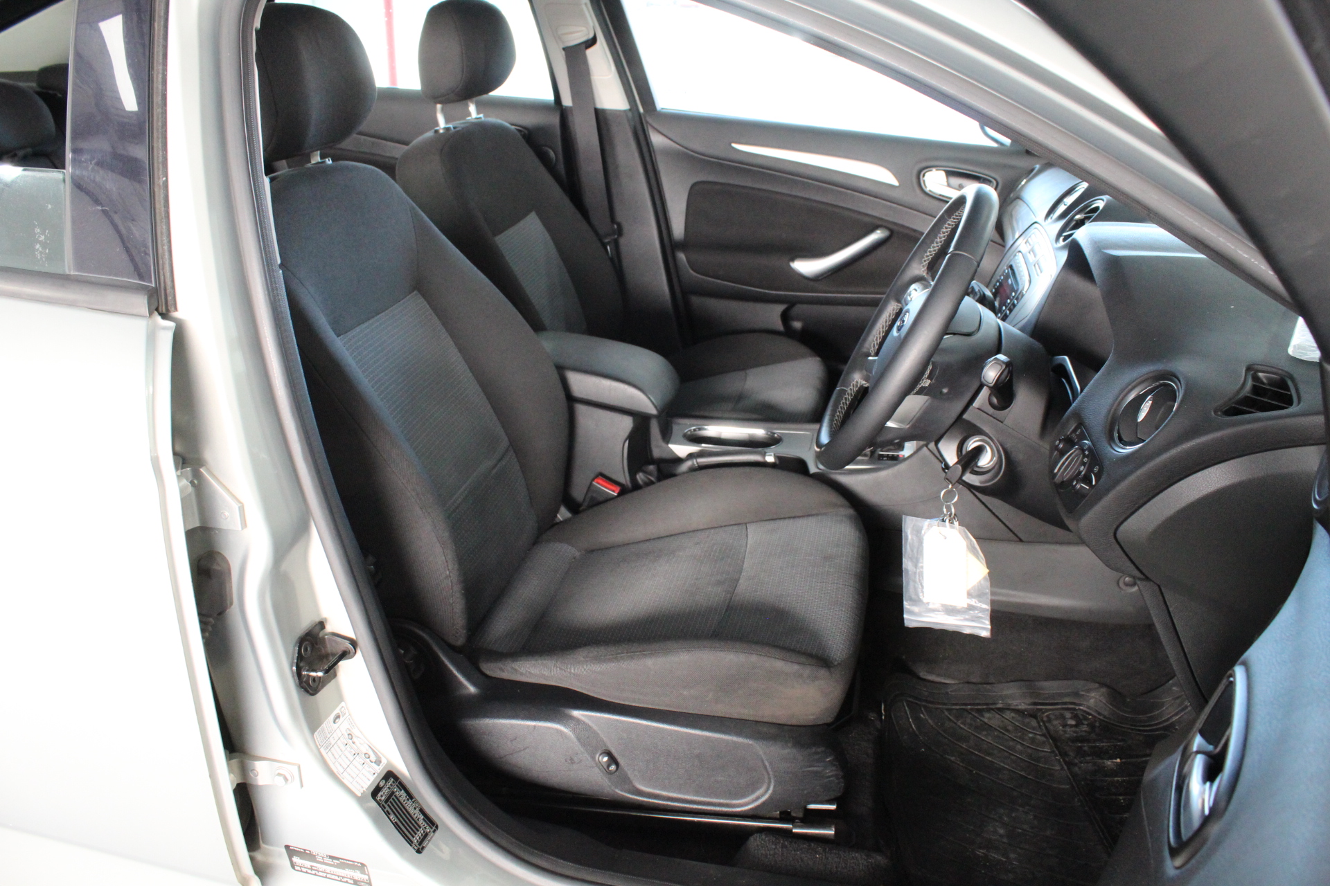 NEW!! LIMITED 2024 BLUEY DOLLARBUCK & BINGO $1 DOLLAR UNC Coin 2 CARD SET