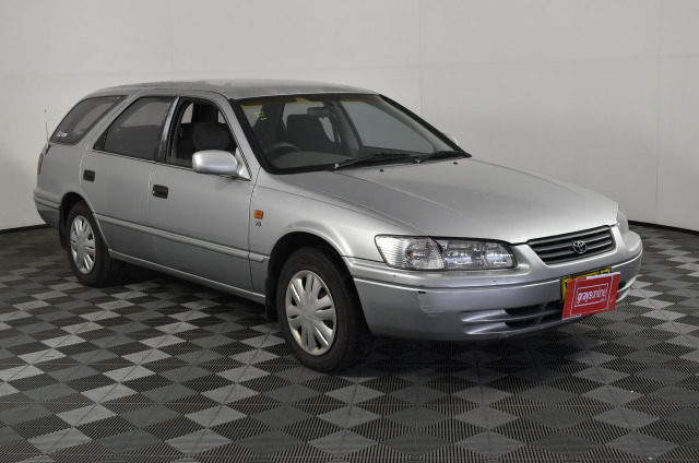 5 Carat round 5 white diamond each CVD Uncertified