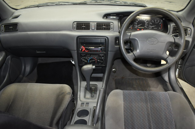 Copper Water Bottle Hammered 1 Litre for Ayurvedic Health Benefits