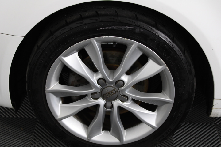 NEW EH Holden Colour Silver Stunner Coin with COA LIMITED TO ONLY 500