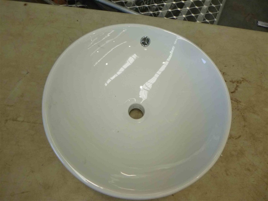 NED KELLY UNIQUE BOXED SET OF 1 GOLD INGOT & PISTOL -  IN 24K GOLD