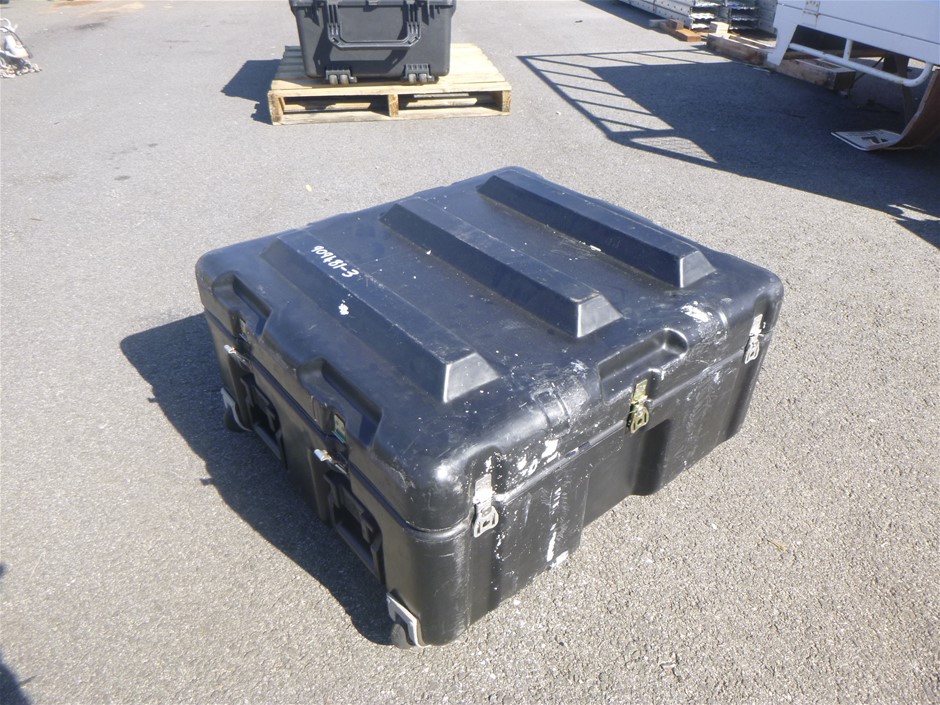 0.12 carat white round 4 diamond