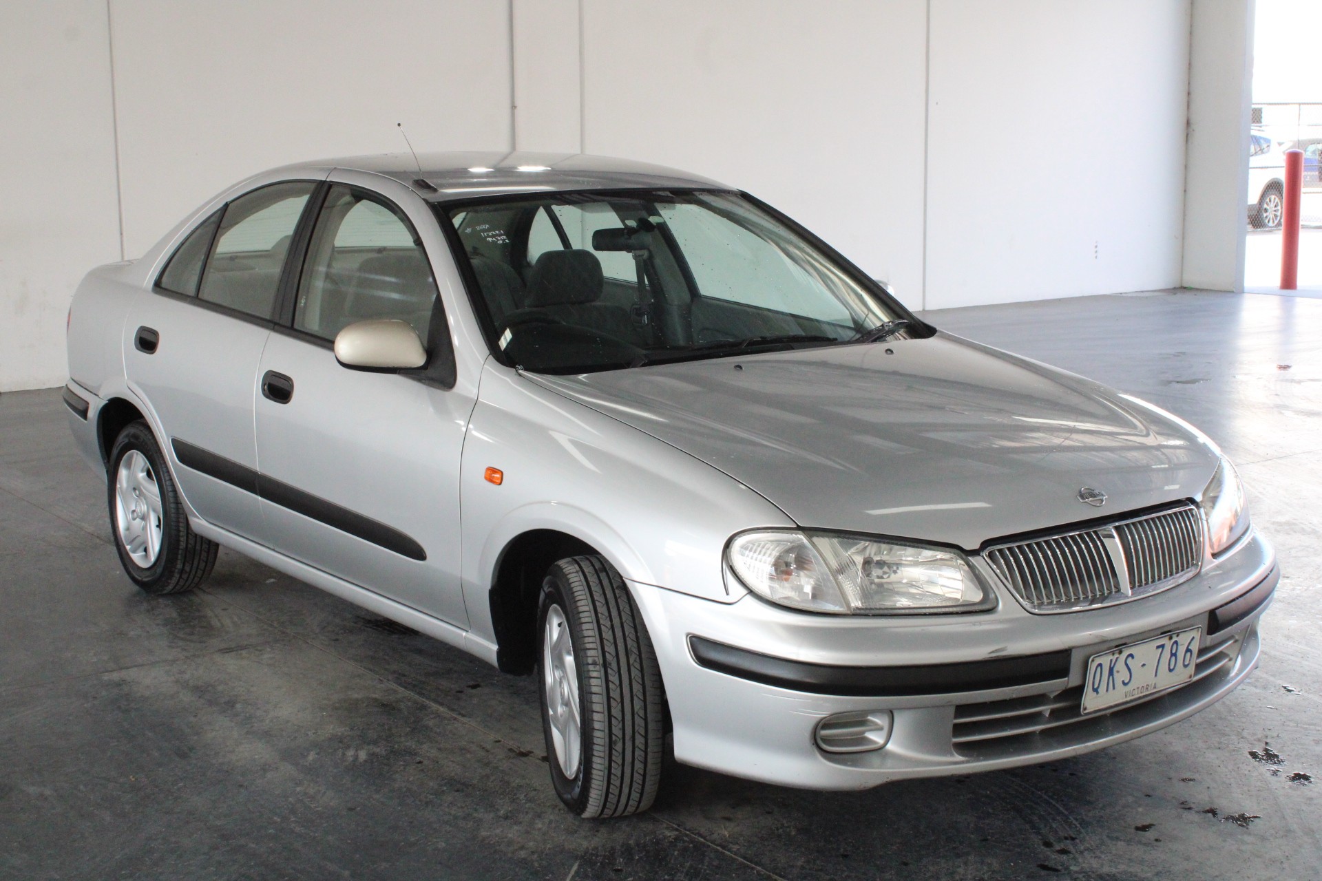 4 Carat round 4 white diamond each CVD Uncertified