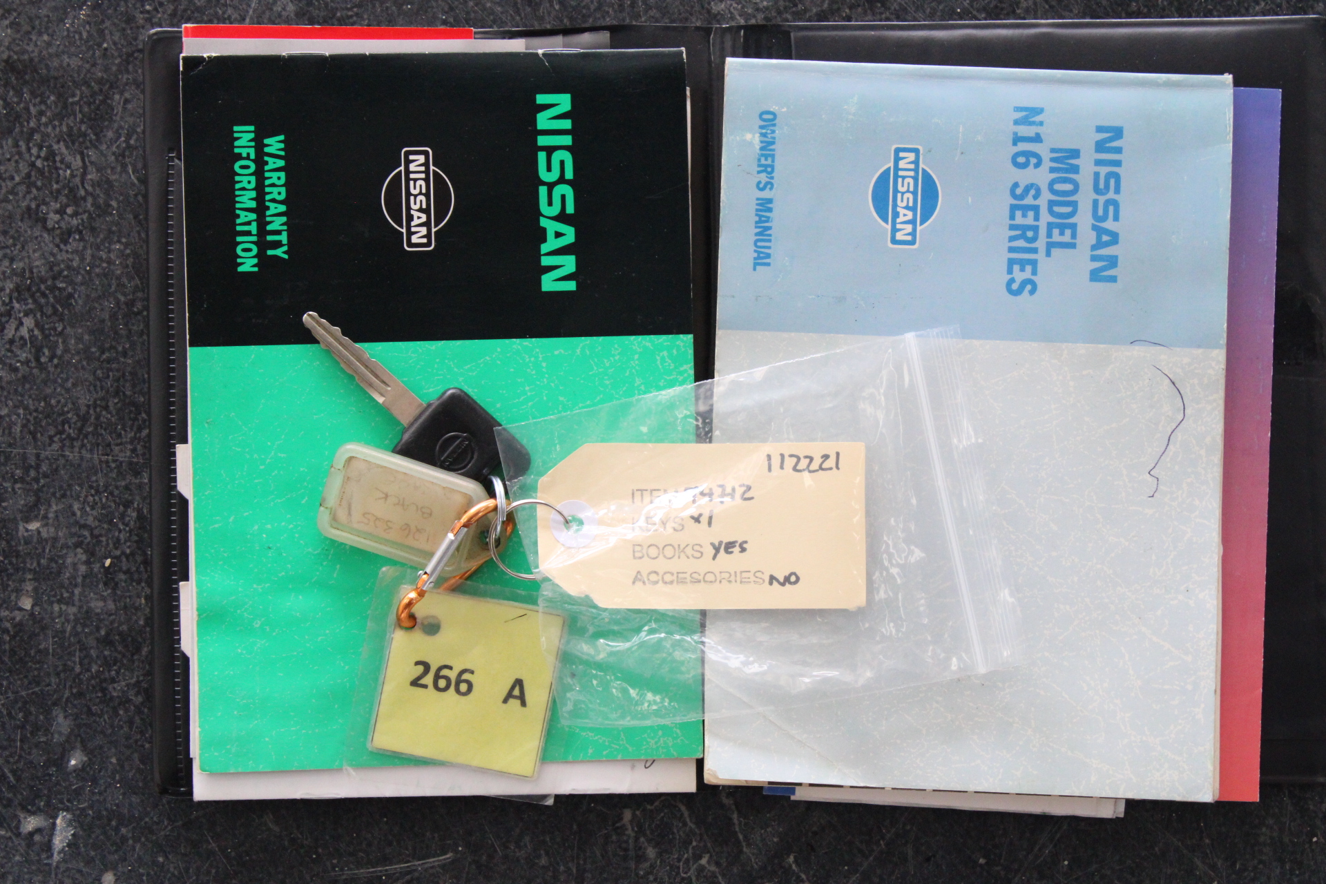 0.20 pink various diamonds