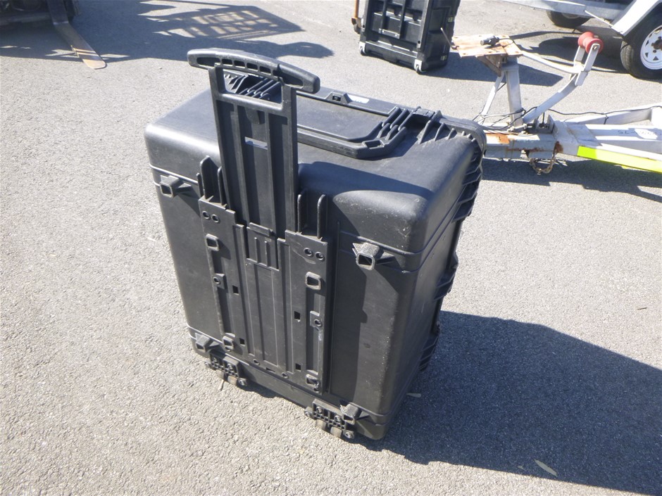 <p>Pallet Containing Assorted Parts to fit Rivian</p>