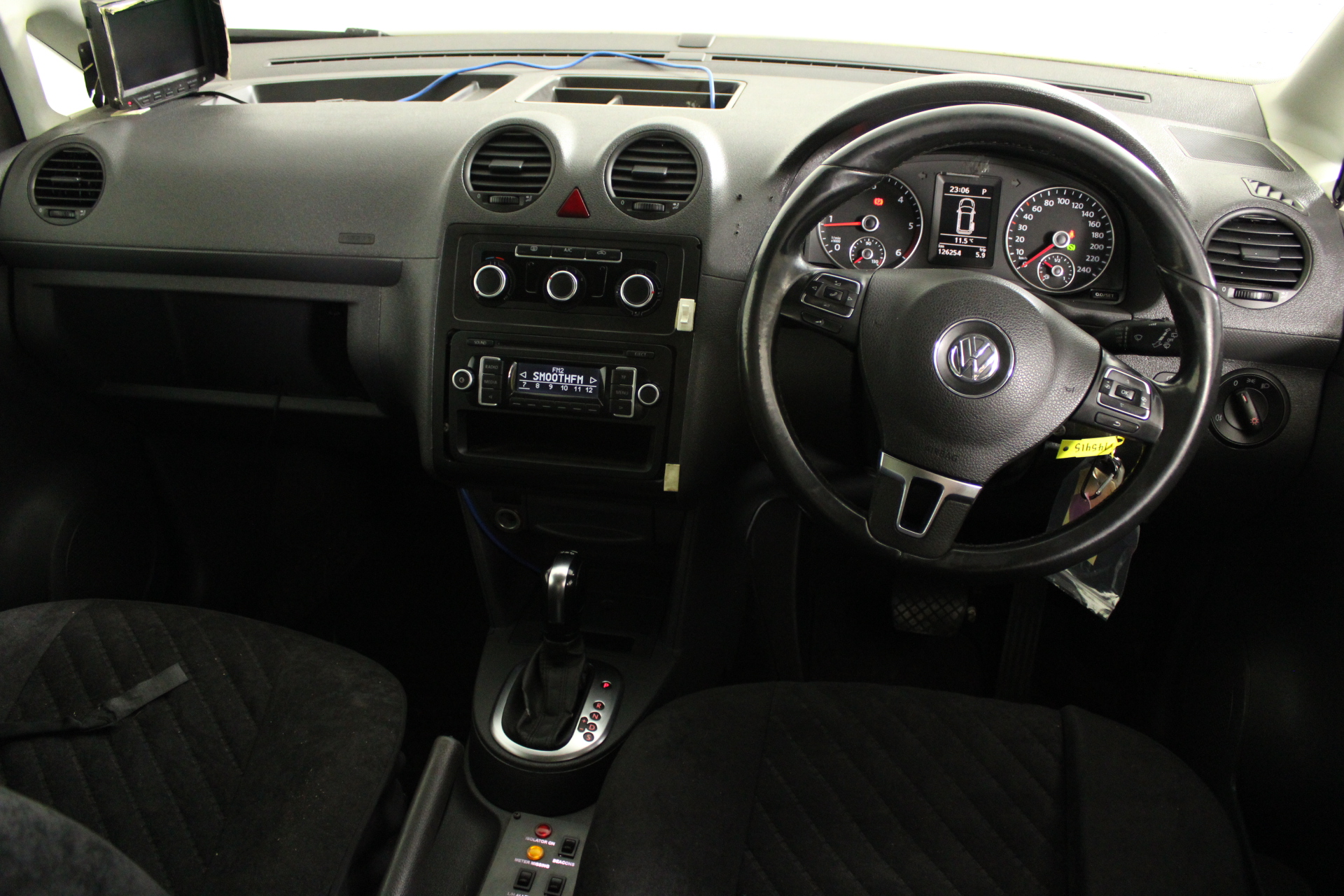 ALASTAIR LYNCH SIGNED BRISBANE LIONS GUERNSEY