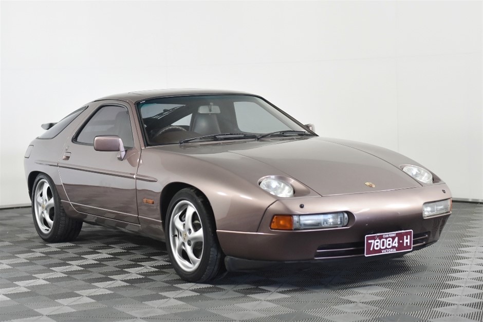 Wolf Blass Red Label Semillon Sauvignon Banc (6x 750mL)