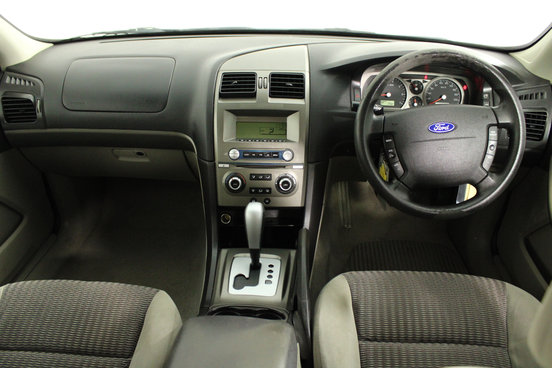 1.79 Carats Blue Sapphire