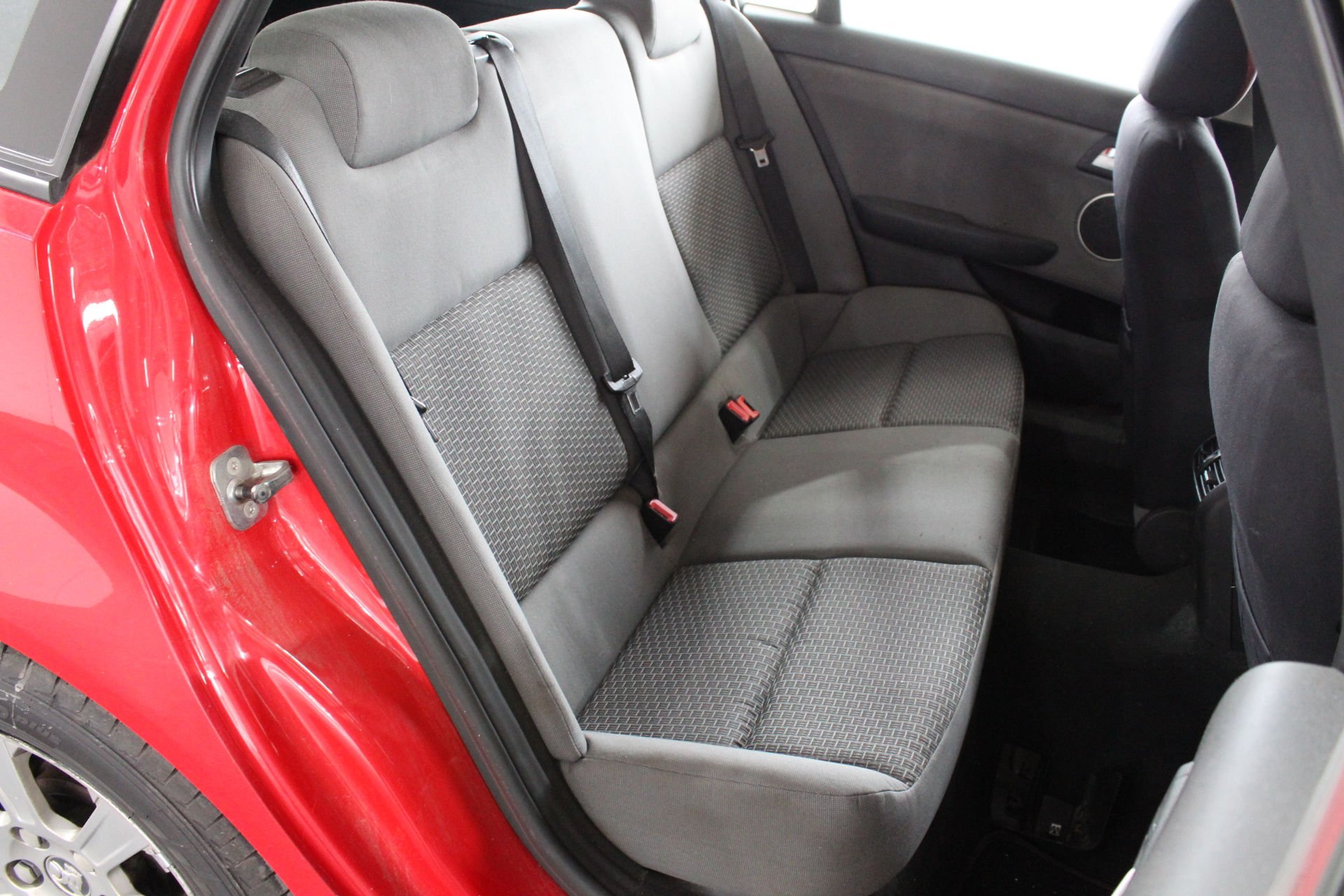 0.14 Carat round 4 diamond