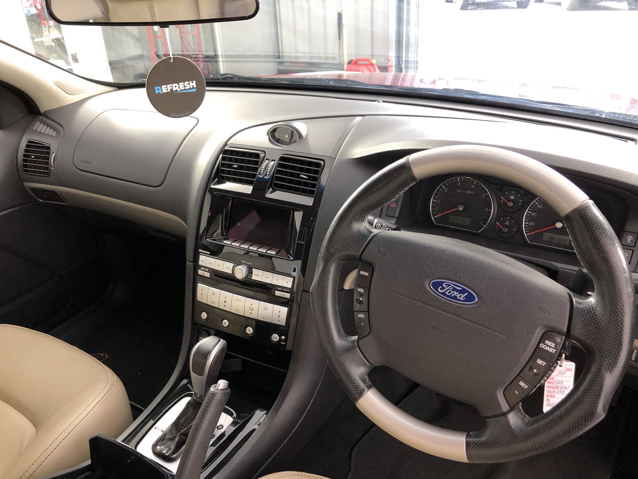 BRAUN MultiQuick 5 Vario Hand Blender, 1000W, 21 Speed Settings, Black.