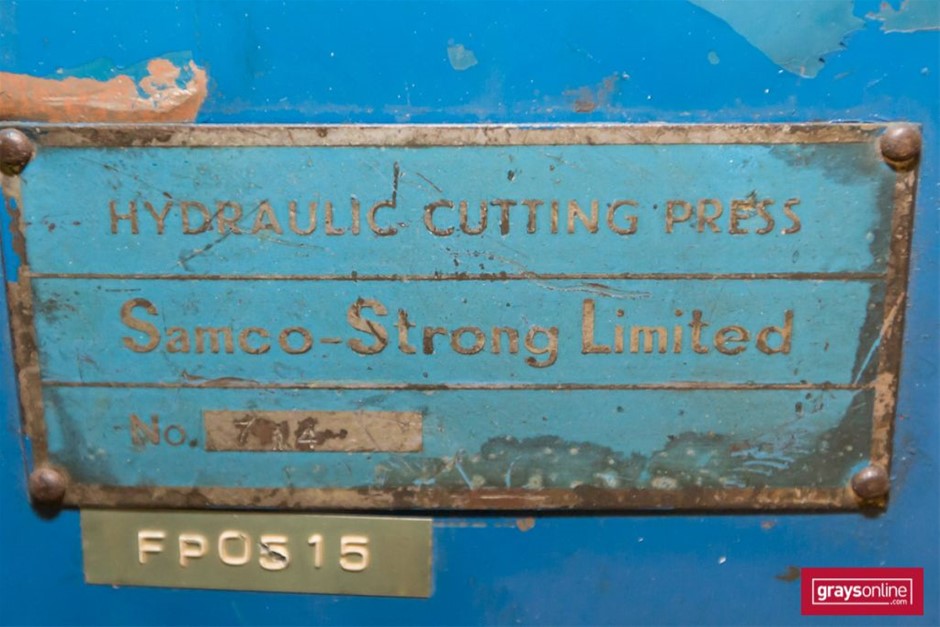 RIIN Extra Tall 150cm Pet Security Gate Metal Safety Guard.