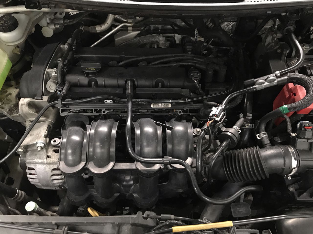 Stainless Steel Hexagon Necklace in Silver