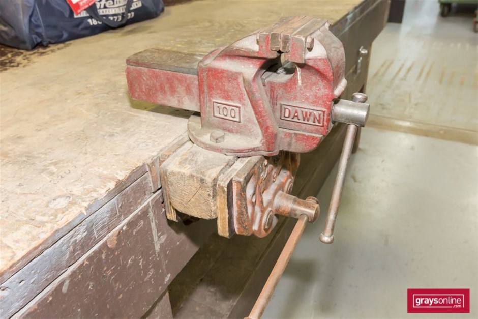 Unknown Brand/Model Monitor Arm (Lot of 2)