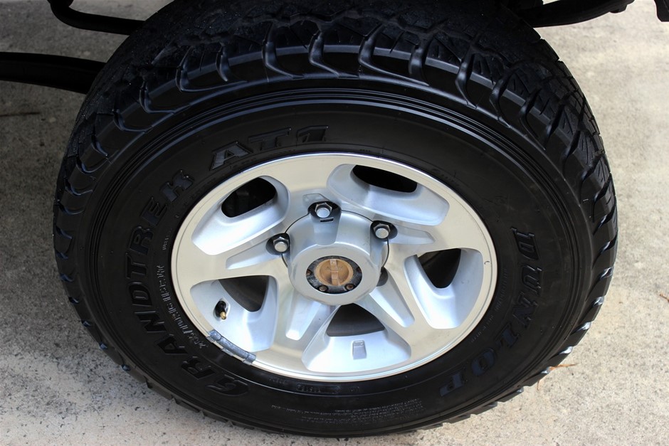 Manual Grab to suit 1-3T Excavator(Unused),