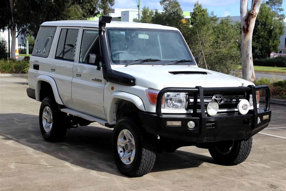 1800mm Broom Attachment to suit 10-17T Excavator(Unused),