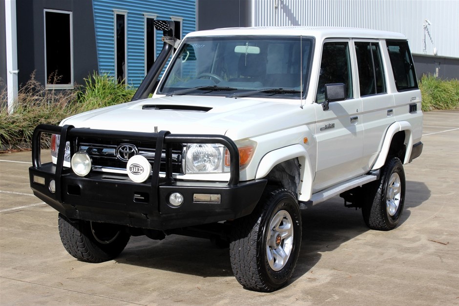 Hydraulic Breaker Attachment To suit 18T-25T Excavators(Unused),