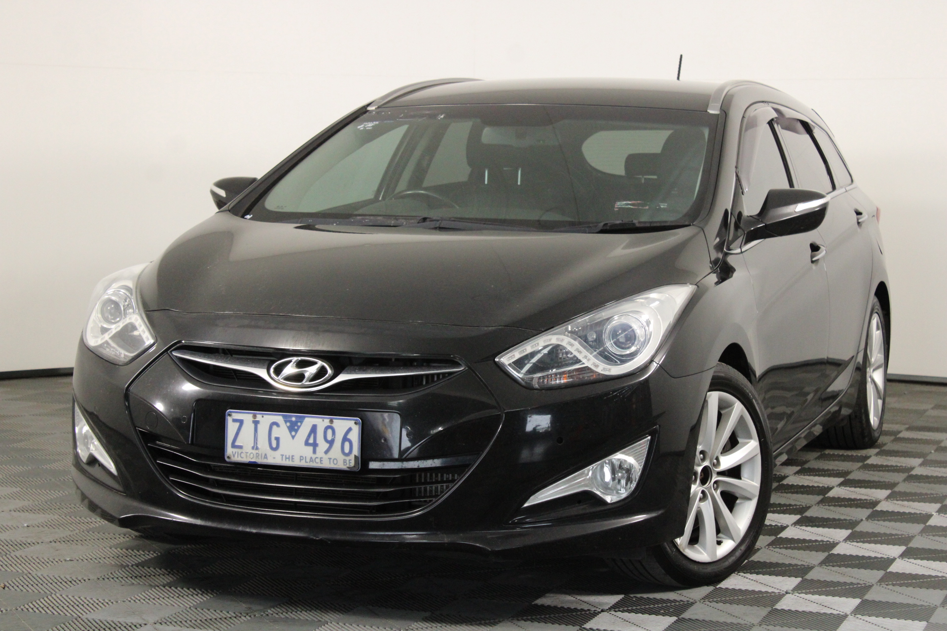 Electric Ride On Sweeper (Unused)