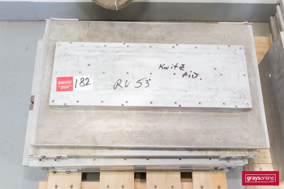 Heavy Duty Black Dog Box for Ute(Unused)