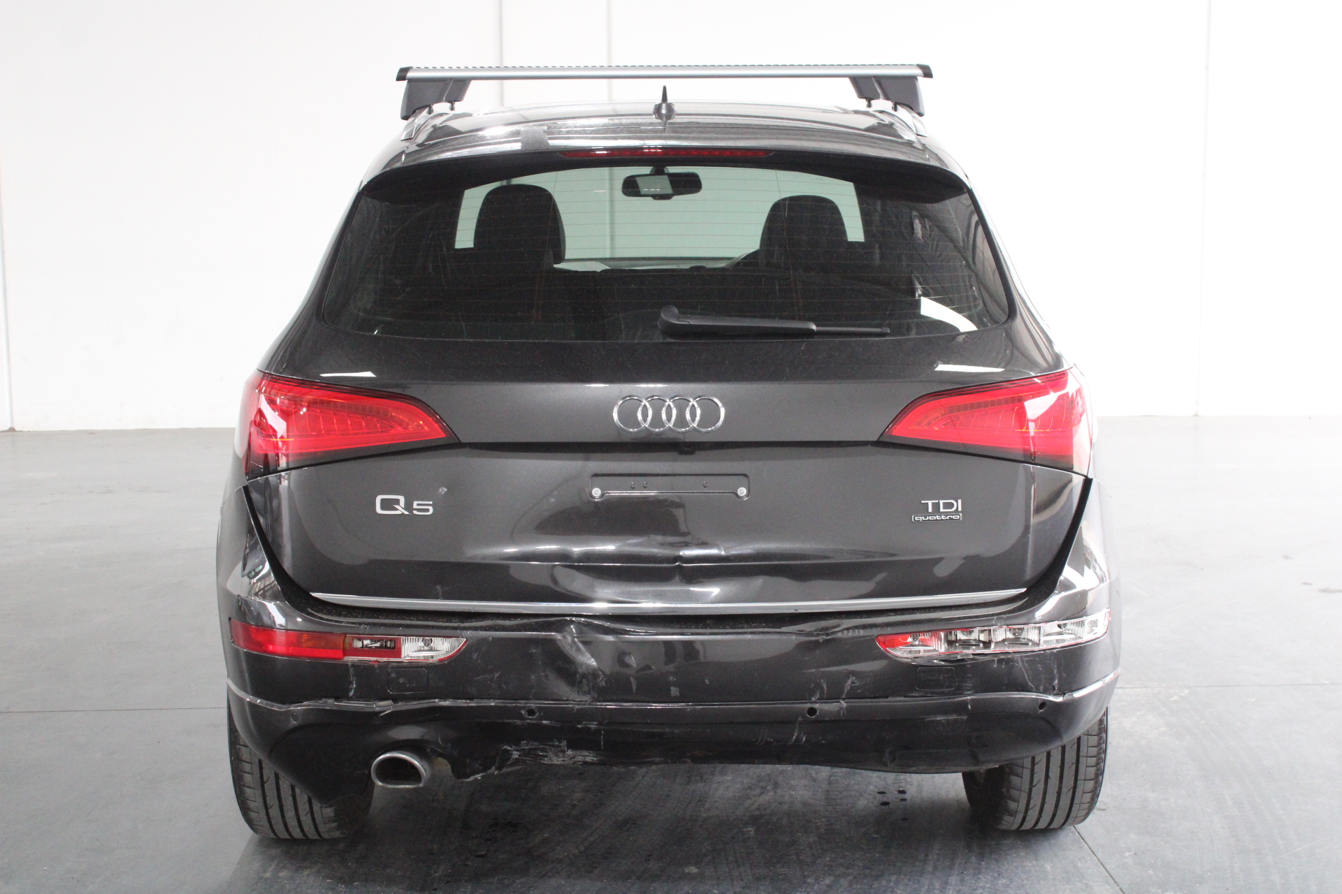 3.75 Carats F/VS1 Lab Grown Diamond - IGI Certified