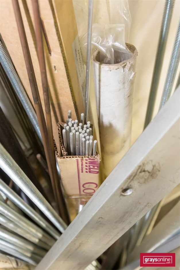 Casella Limited Release Cleanskin Shiraz 2013 (12x 750mL) Limstone Coast