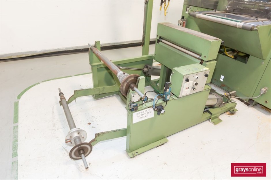 Roederer Vintage Brut Deluxe 2015 (1x 1.5L), France.