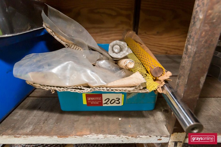 Sacred Hill Shiraz Cabernet (12x 750mL). NSW.