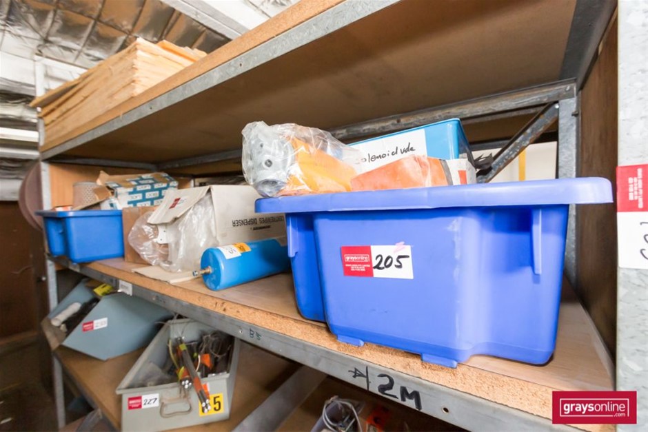 Elephant in the Room Chardonnay  (6x 750mL). (252626-1266)