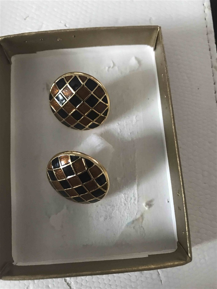 Sacred Hill Shiraz Cabernet (12x 750mL). NSW.