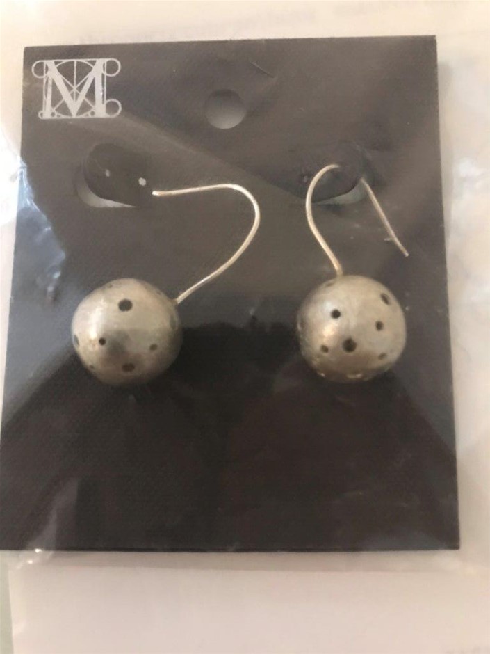 Circle of Friends Pink Moscato Slimline Cans NV (24x 250mL) Limestone Coast