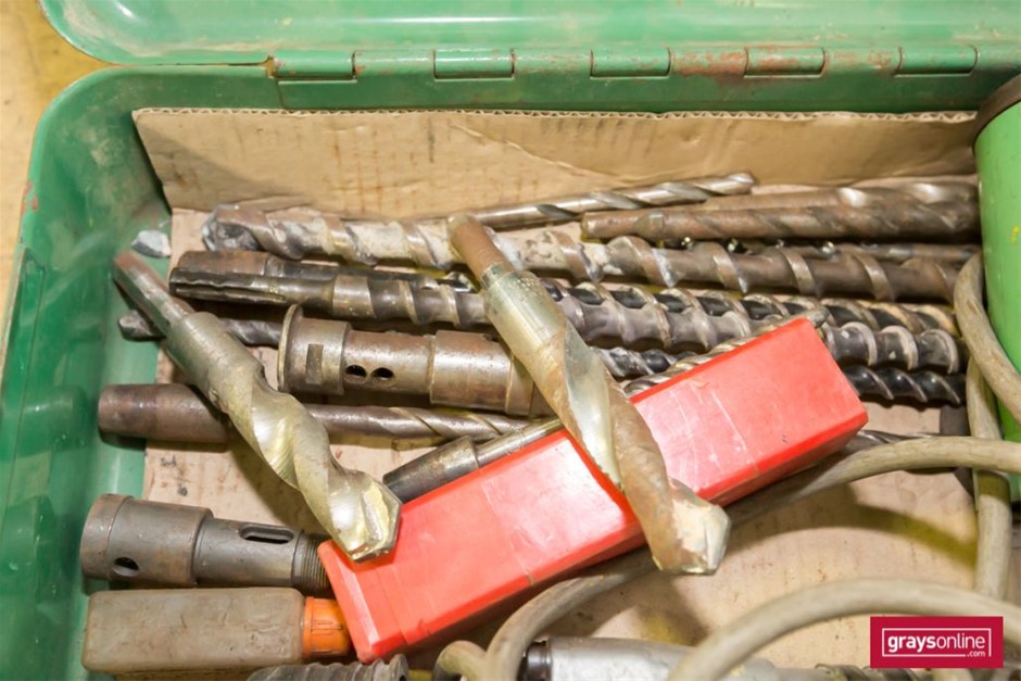 Designer Plain Bracelet for Charms in Silver