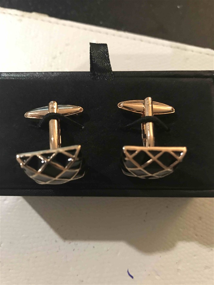 Unisex Black Volcanic Lava Rock Beaded Crystal Initial "J" Bracelet -Yellow