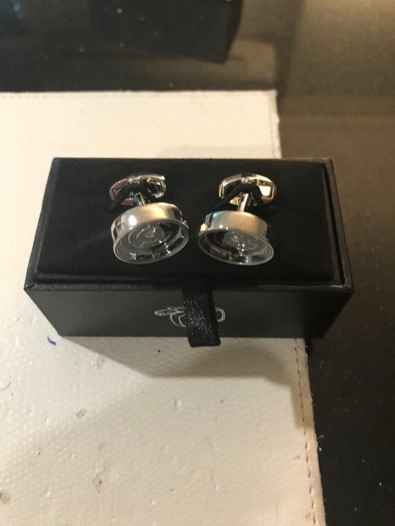 Waterproof  Watch Barrel Shaped Transparent Red Color Quartz Watch Popular